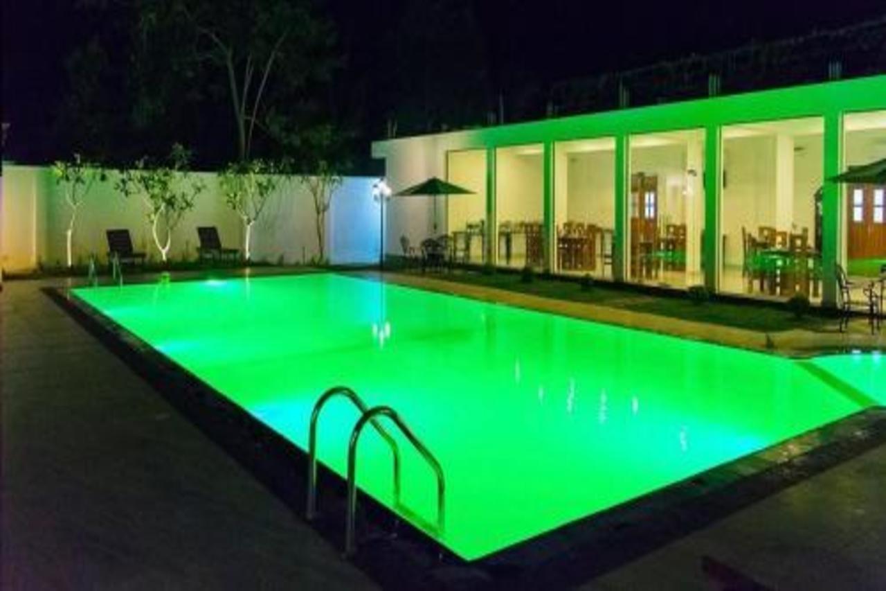 Elephant Eye Hotel Tissamaharama Bagian luar foto
