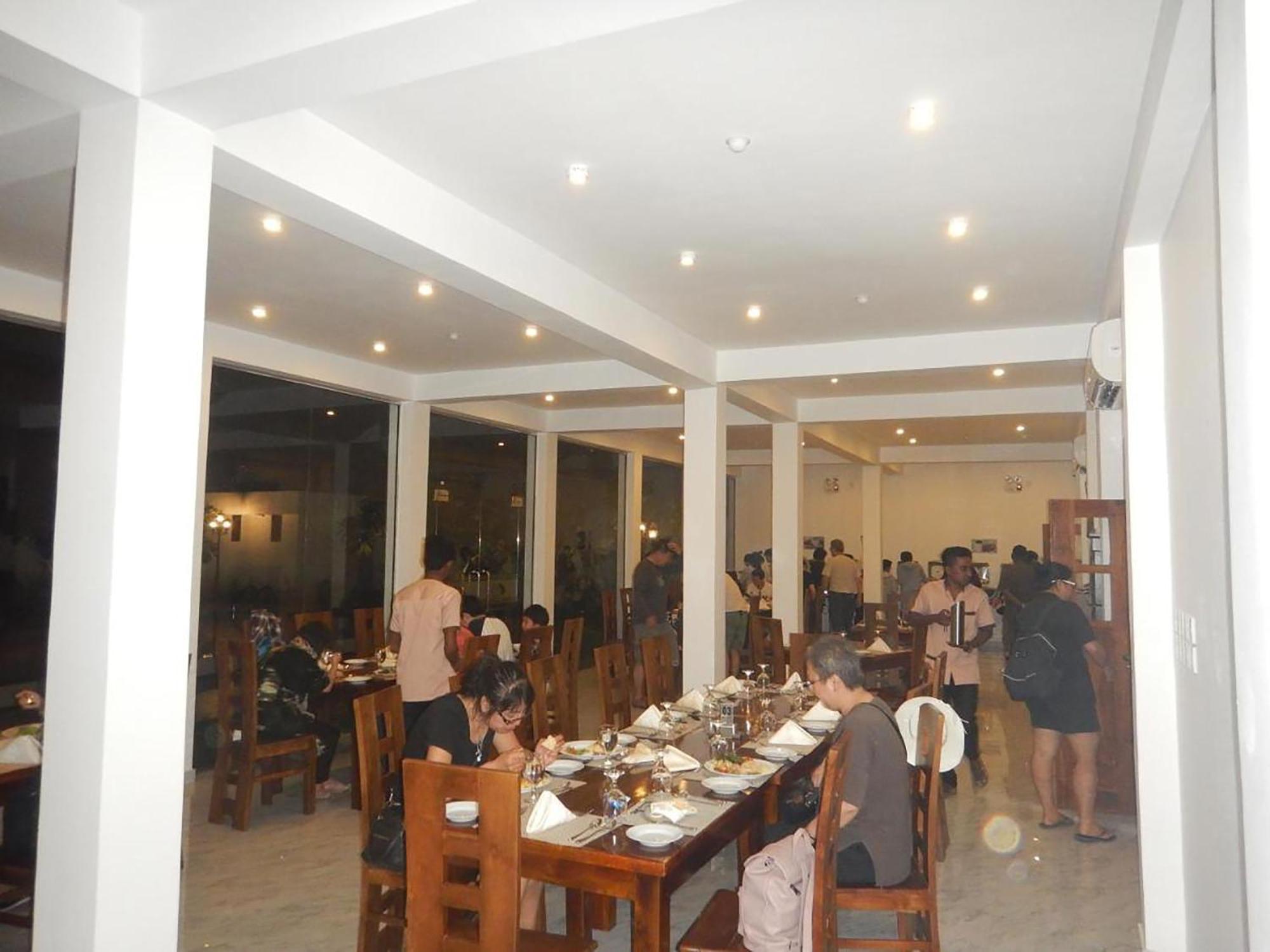 Elephant Eye Hotel Tissamaharama Bagian luar foto