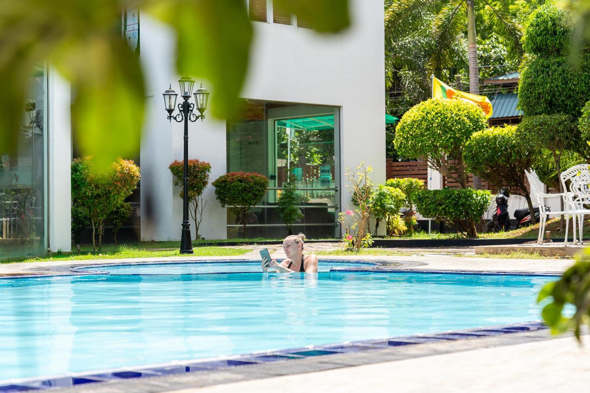Elephant Eye Hotel Tissamaharama Bagian luar foto